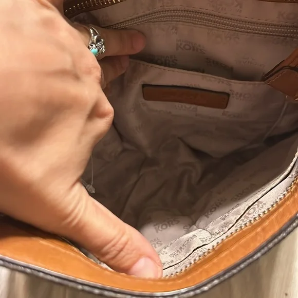 Michael Kors Cross Body Purse - Picture 9 of 13